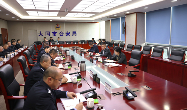 張強(qiáng)深入市公安局調(diào)研指導(dǎo)工作 艾凌宇陪同