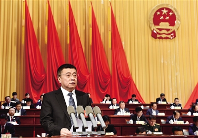 張強作政府工作報告。李冬賓攝